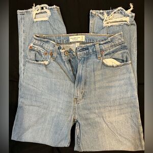 Abercrombie & Fitch The Ankle Straight Ultra High Rise Curve Love